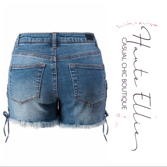 Vintage Wash Black Label Laced Up Shorts - Picture 7 of 9